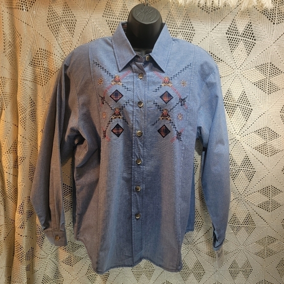Napa Valley large button down long sleeve shirt with embroidery. NWT - Picture 2 of 16